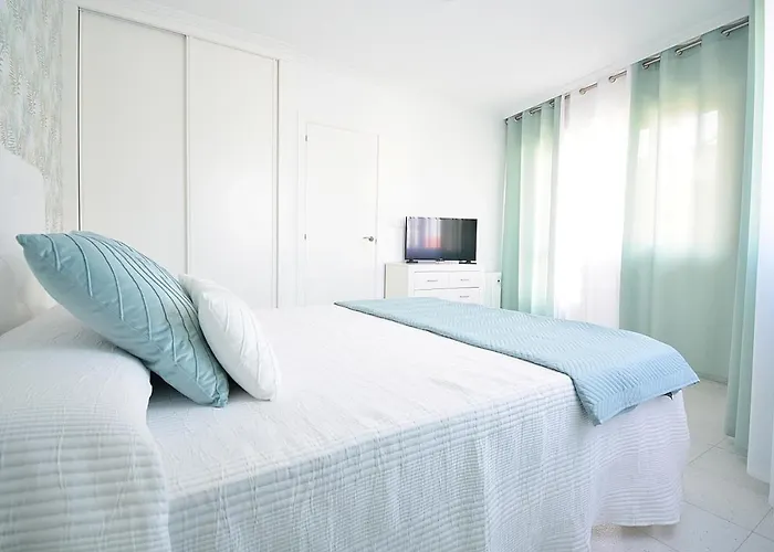 Galihost - Adosado En Ла-Исла-де-Ароса